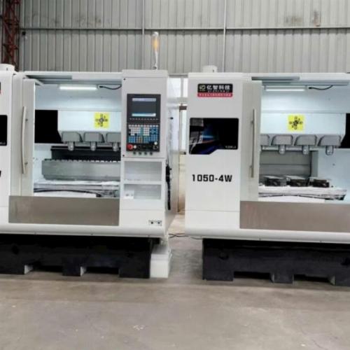Máy khắc CNC 4 đầu - New 100%