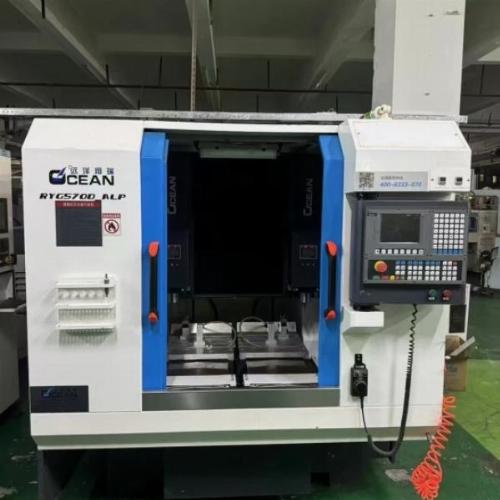 Máy Khắc Hai Đầu Yuanyang – Đột Phá Công Nghệ Khắc Chất Lượng Cao